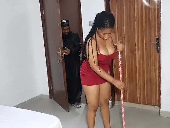 Krissyjoh gets her tight pussy drilled by Aboki's massive cock while cleaning